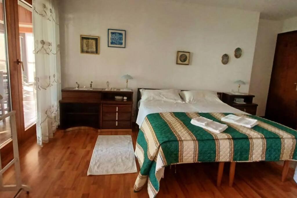 Brezza Marina - Appartamento In Villa Fronte Mare Trieste Ngoại thất bức ảnh